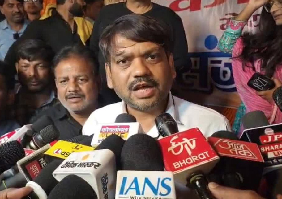 Sanjiv Singh is the new mayor of Dhanbad.